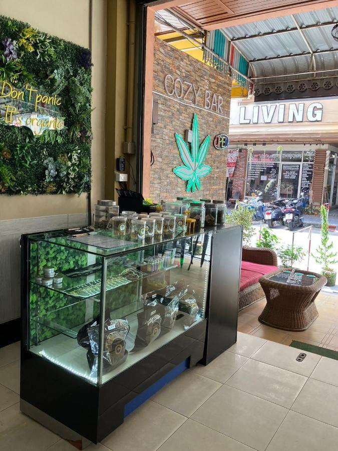 Cozy Place Patong Exterior photo